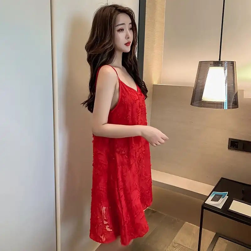 丝质亲肤超薄丝绸吊带女款睡裙酒红色m码【今日头条】