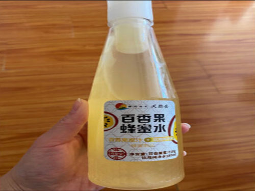 蜂蜜水可以治咳嗽吗 蜂蜜水的作用与功效及正确喝法