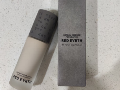 红地球粉底液好用吗 红地球粉底液怎么看生产日期