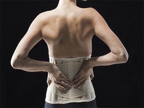 生理期腰酸背痛的原因