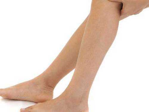 小腿水肿是什么原因造成的