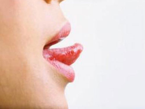 舌头溃疡是什么原因