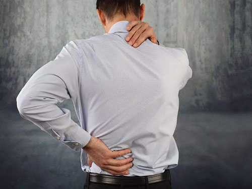 背痛的原因有哪些