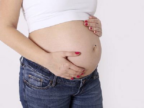 孕期水肿的处理方法有哪些 产前运动最佳时间是什么时候